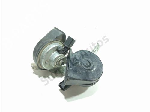 Horn Horn MERCEDES-BENZ CLA Coupe (C117) CLA 220 CDI / d (117.303) (177 hp) 33867228 33867228