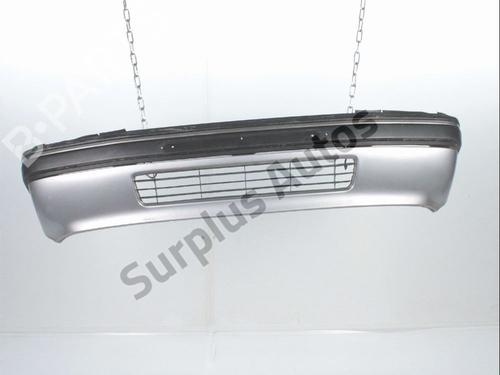 Used Front bumper Front bumper 37167821 37167821
