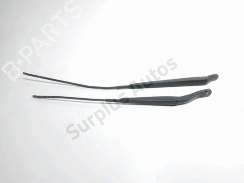 Used Front windshield wiper arm RENAULT CLIO III (BR0/1, CR0/1) 1.2 16V (BR02, BR0J, BR11, CR02, CR0J, CR11) (75 hp) 31608280