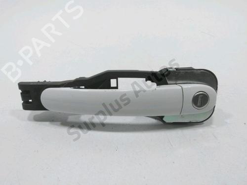 front-left-exterior-door-handle-seat-leon-1p1-2005-2006-2007-2008-2009-2010-2011-2012-2013-31080293 main image