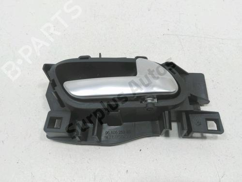 Used Front right interior door handle PEUGEOT 208 I (CA_, CC_) 1.4 HDi (68 hp) 30996322