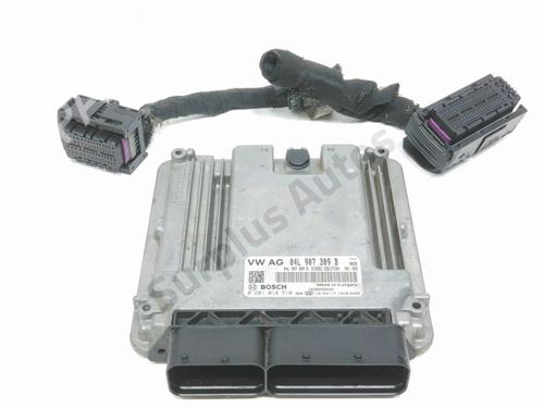 Used Engine control unit (ECU) Engine control unit (ECU) SEAT LEON (5F1) 1.6 TDI (105 hp) 39705554 39705554