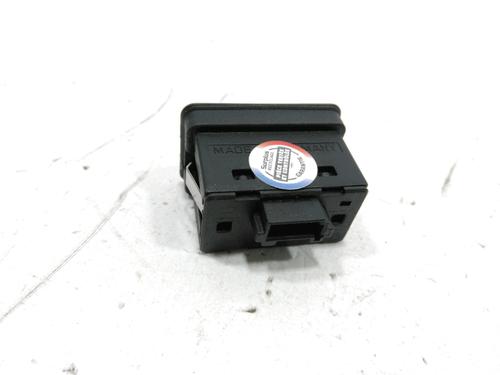 Right front window switch BMW 5 (E39) 530 d | BP30994255I26 - Image 2