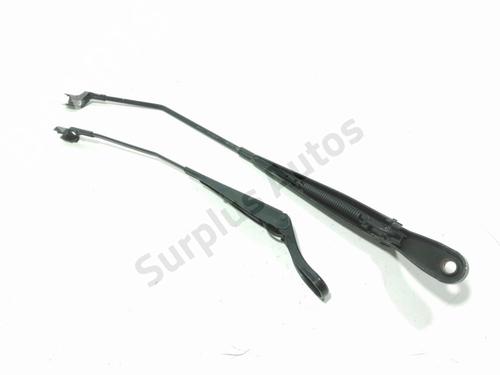 Used Front windshield wiper arm PEUGEOT 208 I (CA_, CC_) 1.2 VTI 82 (82 hp) 31846237