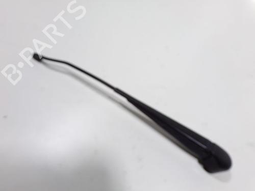 Used Rear windshield wiper arm CITROËN XSARA (N1) 1.9 D (70 hp) 28271148