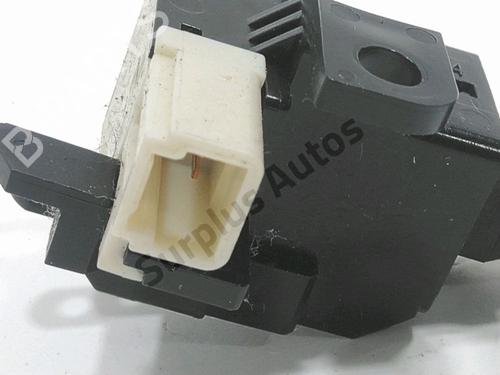 Switch TOYOTA RAV 4 II (_A2_) 2.0 D 4WD (CLA20_, CLA21_, CLA20R, CLA21R) | BP32279683I30