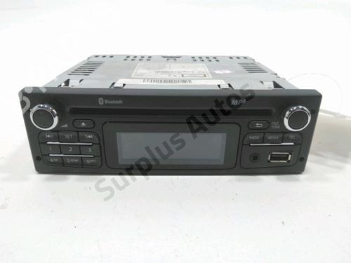 Used Radio DACIA LOGAN MCV (KS_) 1.5 dCi (KS04) (88 hp) 29857459
