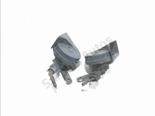 Bocina Bocina KIA SORENTO II (XM) 2.2 CRDi 4WD (197 hp) 37017405 37017405