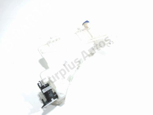 Used Windscreen washer tank Windscreen washer tank PEUGEOT 3008 II SUV (MC_, MR_, MJ_, M4_) 1.5 BlueHDi 130 (131 hp) 33569053 33569053