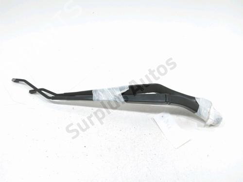 Used Front windshield wiper arm Front windshield wiper arm 37790123 37790123