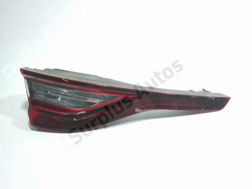 left-tailgate-light-renault-megane-iv-hatchback-b9amn_-2015-36509592 main image