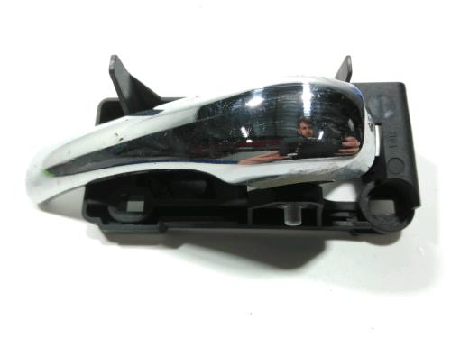 Used Front left interior door handle Front left interior door handle ALFA ROMEO 147 (937_) 1.9 JTDM 8V (937.AXD1A, 937.AXU1A, 937.BXU1A) (120 hp) 37775250 37775250