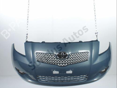 Foran kofangere TOYOTA YARIS (_P9_) 1.4 D-4D (NLP90_, NLP90R) (90 hp) 31986537