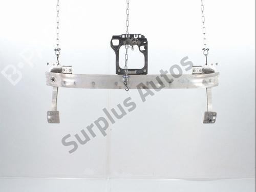 Used Front bumper reinforcement Front bumper reinforcement 37291687 37291687