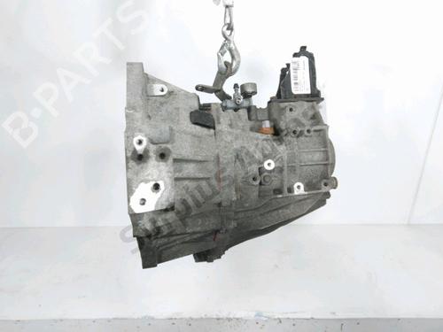 Boîte de vitesses TOYOTA YARIS (_P9_) 1.33 VVT-i (NSP90_, NSP90R) (100 hp) 31986374