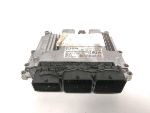 Used Engine control unit (ECU) Engine control unit (ECU) 28220903 28220903