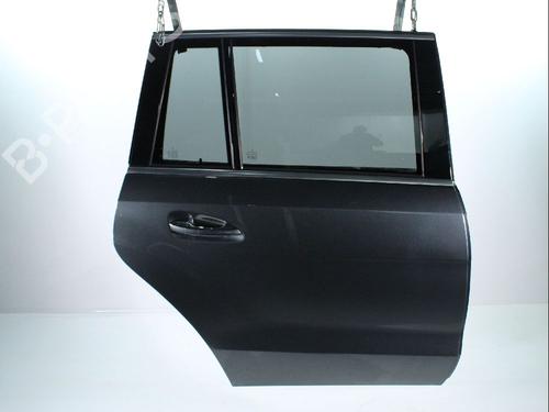 right-rear-door-mercedes-benz-gls-x166-2015-2016-2017-2018-2019-28252945 main image