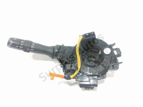 Interruttore luci Interruttore luci TOYOTA YARIS (_P9_) 1.3 VVT-i (SCP90_, SCP90R) (87 hp) 34416417 34416417
