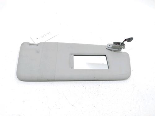 Used Right sun visor Right sun visor 31002718 31002718