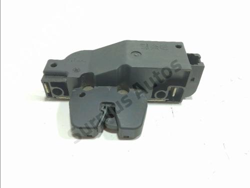 Used Tailgate lock Tailgate lock PEUGEOT 407 (6D_) 2.0 HDi 135 (6DRHRH, 6DRHRE, 6DRHRG, 6DRHRJ) (136 hp) 40491028 40491028