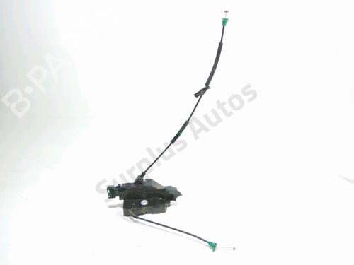 front-left-lock-citroen-c3-picasso-sh_-2008-39706582 main image