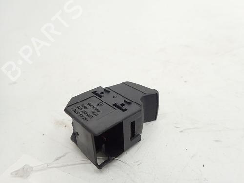 Right front window switch SKODA FABIA I Combi (6Y5) 1.4 16V | BP37772740I26 - Image 3