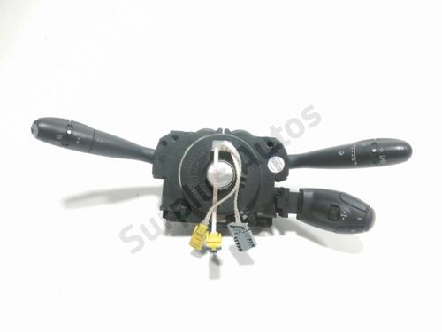 Used Steering wheel controls CITROËN C2 (JM_) 1.4 HDi (68 hp) 31798267