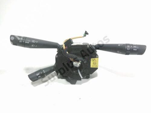 Used Steering wheel controls Steering wheel controls FIAT PUNTO (199_) 1.4 (199AXB1A, 199BXB1A, 199BXB11, 199AXB11) (78 hp) 39765138 39765138