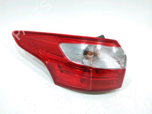 Used Left taillight FORD FOCUS III Turnier 1.6 TDCi (115 hp) 31006655