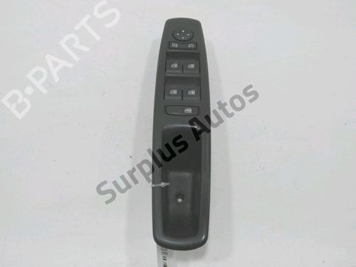 Used Left front window switch RENAULT MEGANE III Hatchback (BZ0/1_, B3_) 1.5 dCi (106 hp) 30999140