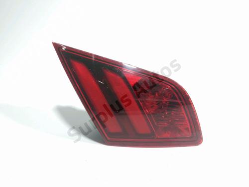 Farolim esquerdo da mala PEUGEOT 308 II (LB_, LP_, LW_, LH_, L3_) 1.6 HDi 100 (99 hp) 31261991