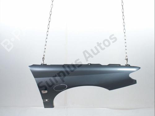 Used Right front fenders Right front fenders 38432977 38432977