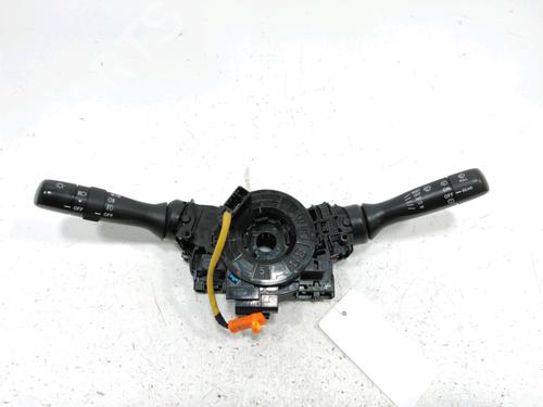 Used Steering wheel controls TOYOTA YARIS (_P9_) 1.3 VVT-i (SCP90_, SCP90R) (87 hp) 31607930