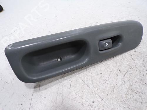 Used Right front window switch RENAULT TWINGO I (C06_) [1993-2012]  30994164