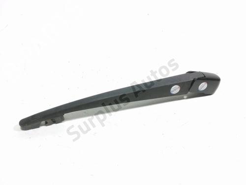 Used Rear windshield wiper arm Rear windshield wiper arm SUZUKI VITARA (LY) 1.4 Hybrid (Mild Hybrid) AllGrip (APK414) (129 hp) 34148862 34148862