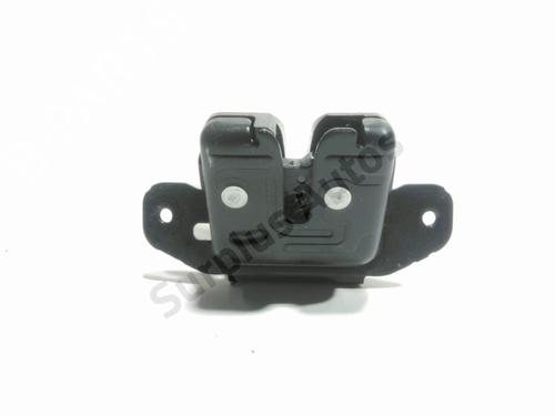 tailgate-lock-toyota-auris-_e18_-2012-2013-2014-2015-2016-2017-2018-2019-32102608 main image