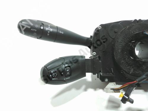 Steering wheel controls PEUGEOT 207 (WA_, WC_) 1.6 HDi | BP28227224E15