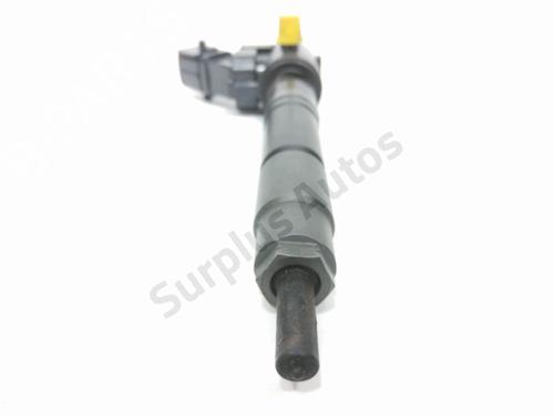 injector-volvo-v40-hatchback-525-2012-2013-2014-2015-2016-2017-2018-2019-37763348 main image