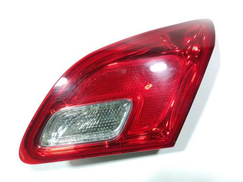 right-tailgate-light-opel-astra-j-p10-2009-2010-2011-2012-2013-2014-2015-2016-28267241 main image