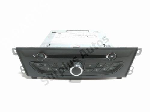 Bilradio RENAULT LATITUDE (L70_) 2.0 dCi 150 (L70H) (150 hp) 28232091