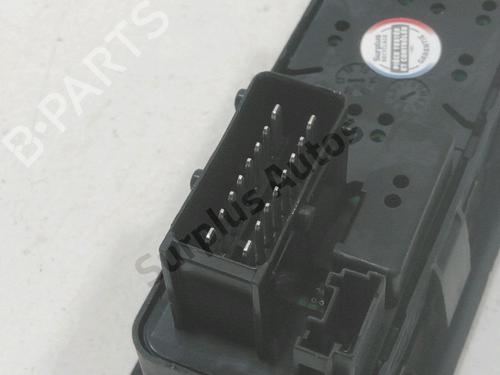 Left front window switch CITROËN C3 II (SC_) 1.2 VTi 82 | BP37870826I27 - Image 3