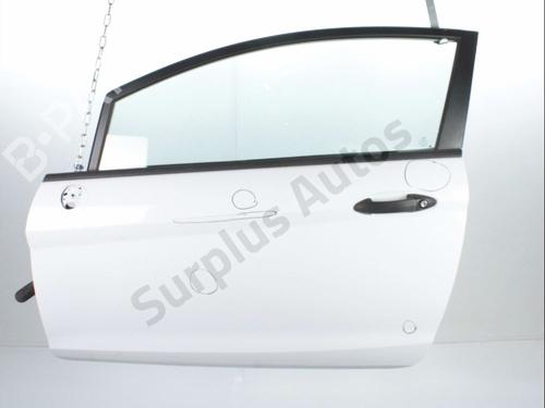 Used Left front door FORD FIESTA VI (CB1, CCN) 1.4 TDCi (70 hp) 29321618