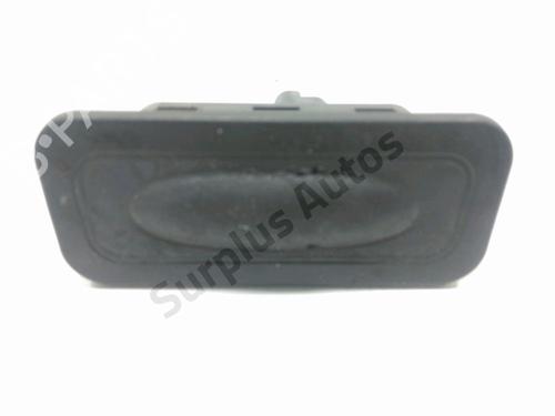 switch-renault-captur-i-j5_-h5_-2013-33568893 main image