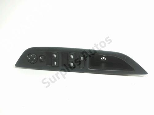 Interrupteur de vitre avant gauche PEUGEOT 208 II (UB_, UP_, UW_, UJ_) 1.5 BlueHDI 100 (102 hp) 29858758