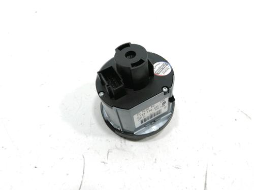 Headlight switch SKODA OCTAVIA II (1Z3) 1.6 TDI | BP30989037I24 - Image 2