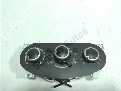 Used Climate control Climate control RENAULT TWINGO III (BCM_, BCA_) 1.0 SCe 70 (BCMB) (69 hp) 34115581 34115581