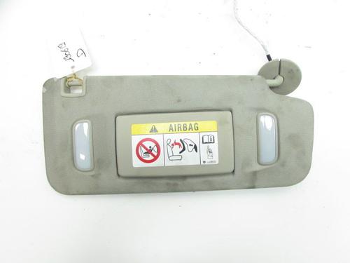 Used Right sun visor Right sun visor 37784382 37784382