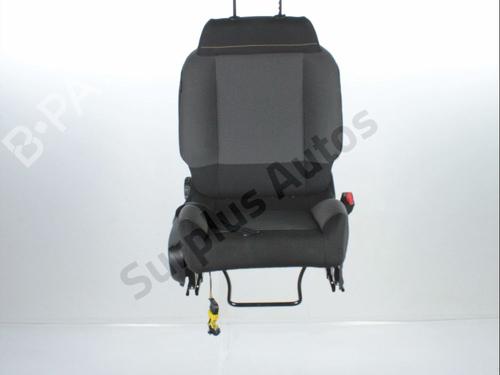 Used Right front seat CITROËN C3 III (SX) 1.2 THP 110 (SXHNPS, SXHNZT, SXHNZ6) (110 hp) 30694228