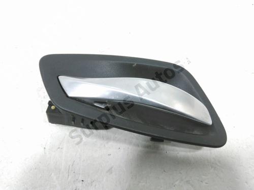 Used Rear left interior door handle Rear left interior door handle 31000062 31000062