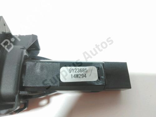 Warning switch VOLVO V70 III (135) D4 | BP28229387I22 